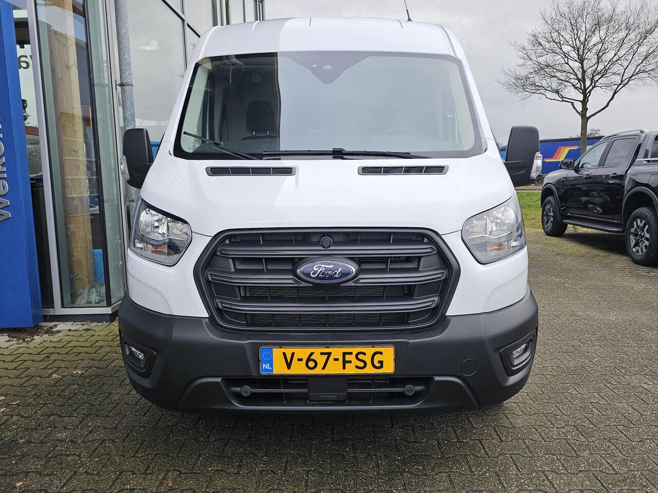 Ford TRANSIT 350 2.0 TDCI L3H2 Trend 130pk | Safety en Comfort pack | Trekhaak | SYNC 4 Navigatie