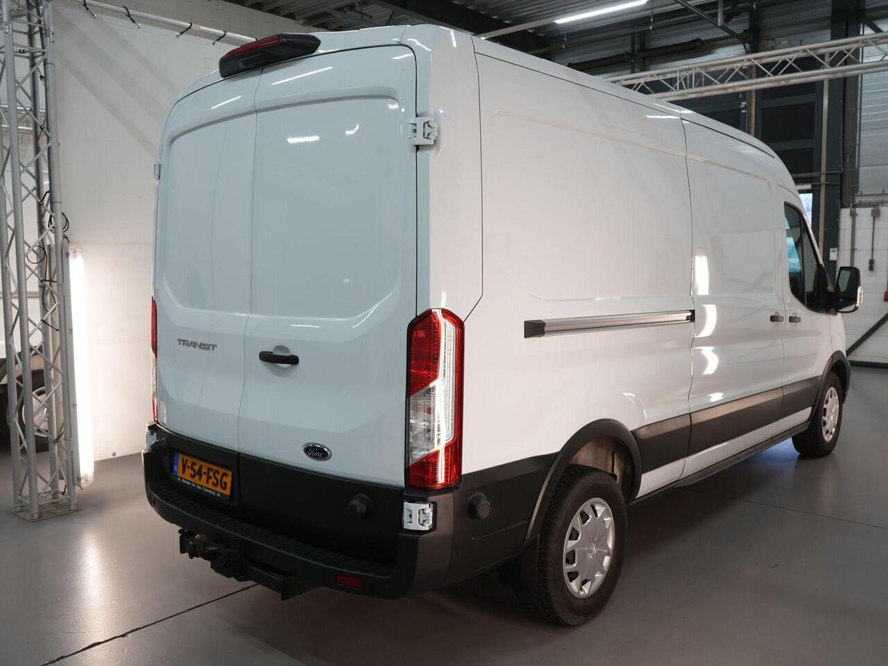 Ford TRANSIT 350 2.0 TDCI L3H2 Trend | SCI | 130pk | Navigatie Pack | Safety en Comfort Pack | Trekhaak