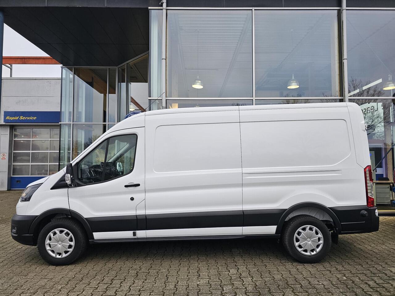 Ford TRANSIT 350 2.0 TDCI L3H2 Trend 130pk | Safety Comfort-pakket | Navigatie Pack | Trekhaak |