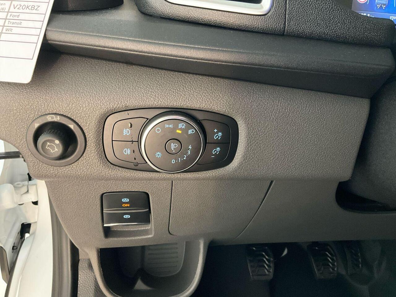 Ford TRANSIT 350 2.0 TDCI L3H2 Trend | SCI |130pk | Safety Comfort-pakket | Navigatie Pack | Trekhaak | Reserve Wiel