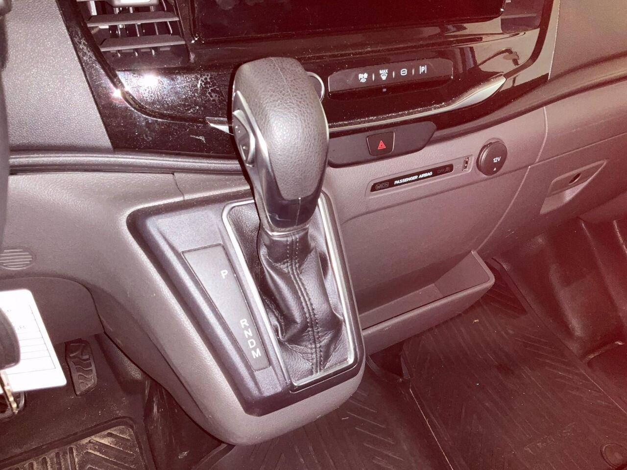 Ford TRANSIT 350 2.0 TDCI L3H2 Trend | Bellen voor bezichtiging S.V.P | 130pk | Navigatie Pack | Safety en Comfort Pack | Trekhaak