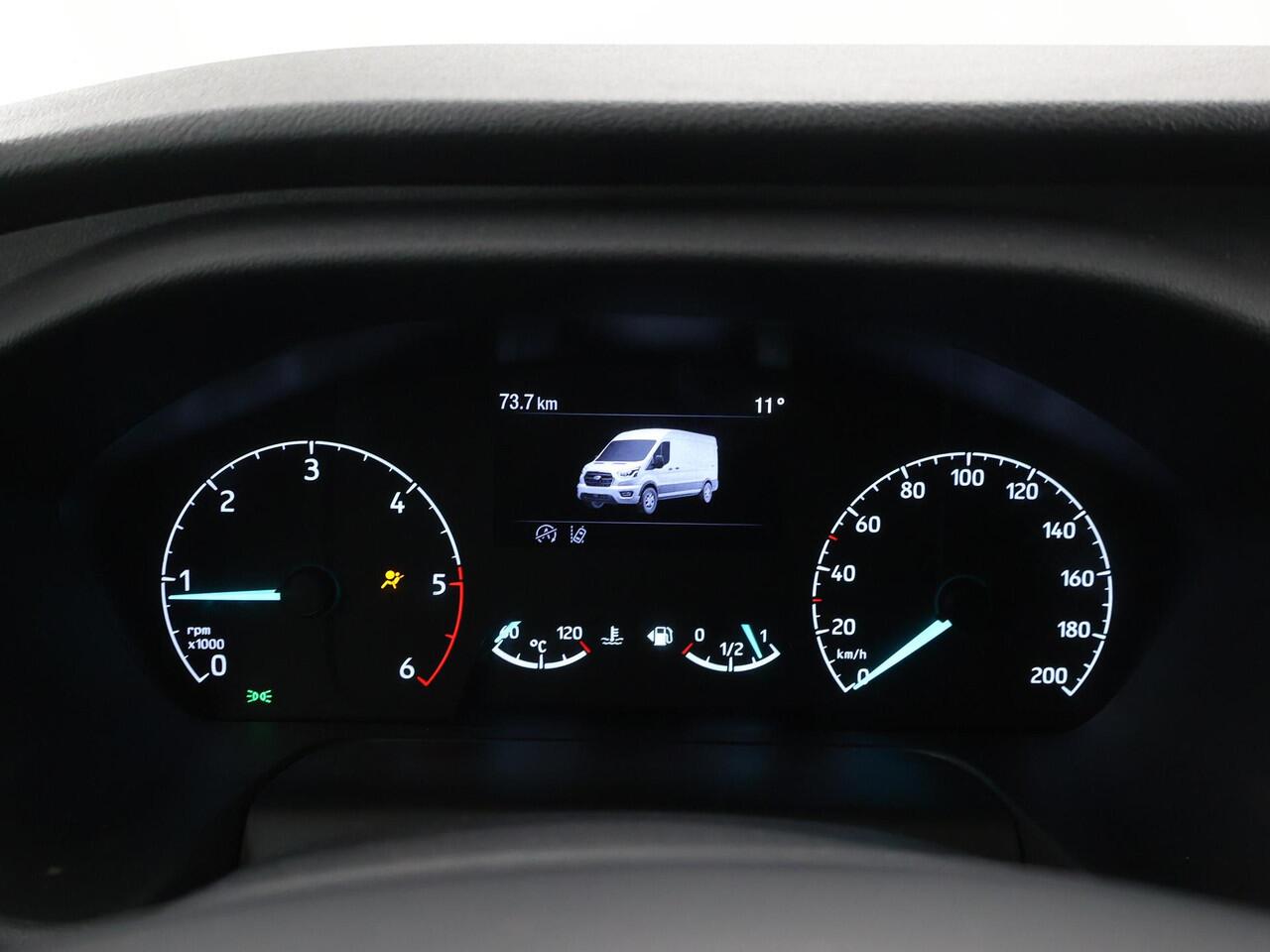 Ford TRANSIT 350 | 2.0 TDCI | L3 H2 | Trend | TREKHAAK 2500 KG AHW | CLIMATE CONTROL | NAVIGATIE | PARKEERSENSOREN V+A | CRUISE CONTROL | BIJRIJDERSBANK | LAADRUIMTE PAKKET | APPLE CARPLAY / ANDROID AUTO | STOEVERWARMING