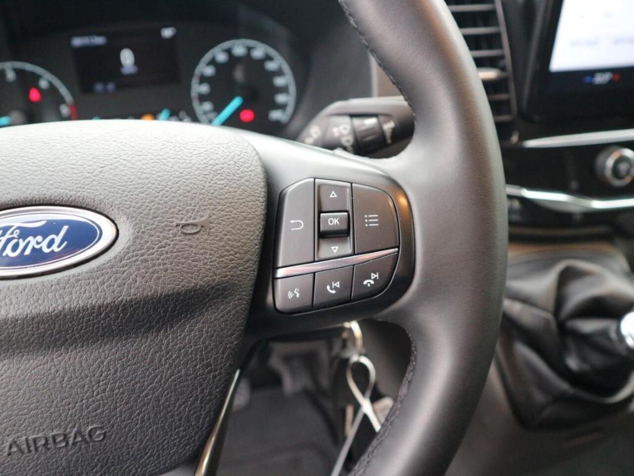 Ford TRANSIT 310 2.0 TDCI L3H2 Trend * IMPERIAAL * CAMERA * TREKHAAK * WEINIG KM'S *