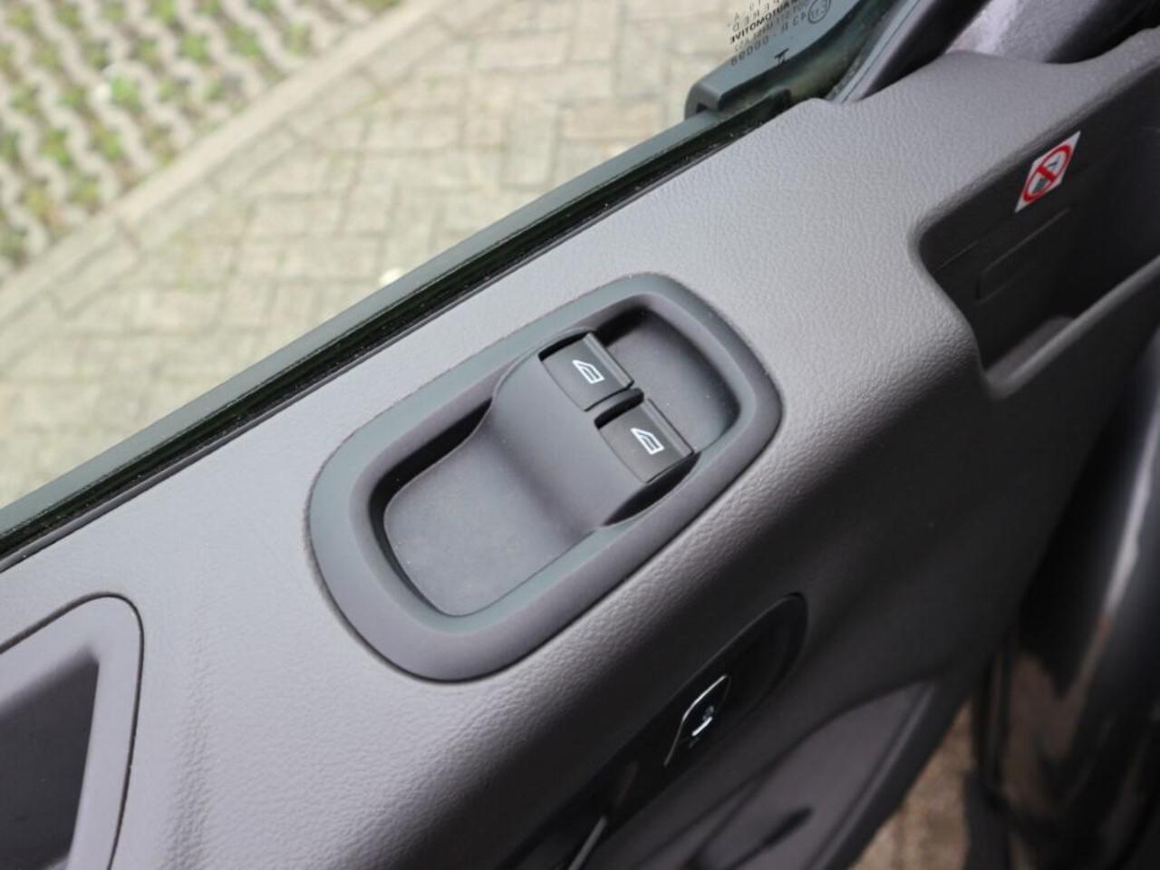 Ford TRANSIT 310 2.0 TDCI L3H2 Trend * IMPERIAAL * CAMERA * TREKHAAK * WEINIG KM'S *