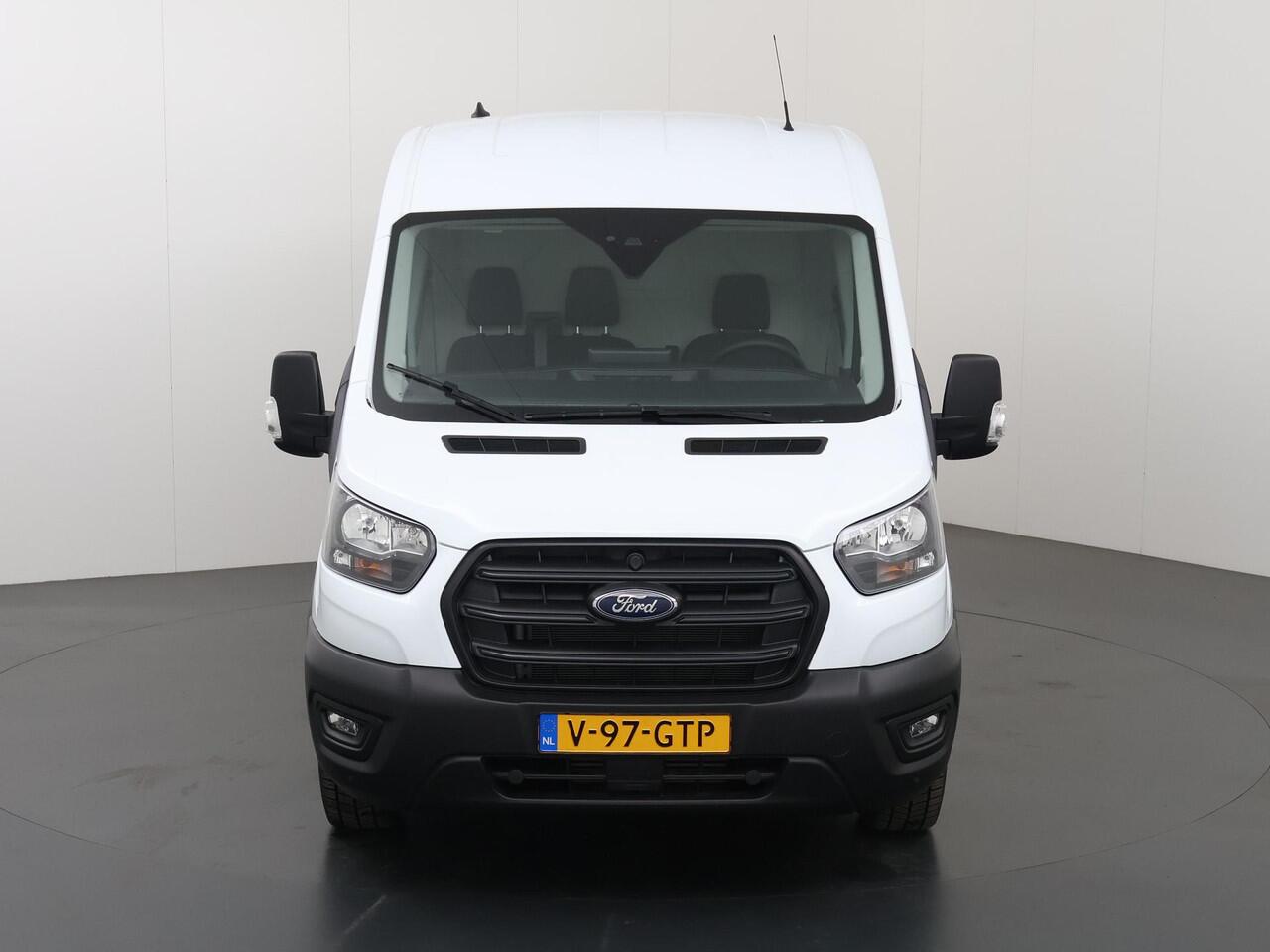 Ford TRANSIT 350 | 2.0 TDCI | L3 H2 | Trend | TREKHAAK 2500 KG AHW | CLIMATE CONTROL | NAVIGATIE | PARKEERSENSOREN V+A | CRUISE CONTROL | BIJRIJDERSBANK | LAADRUIMTE PAKKET | APPLE CARPLAY / ANDROID AUTO | STOEVERWARMING