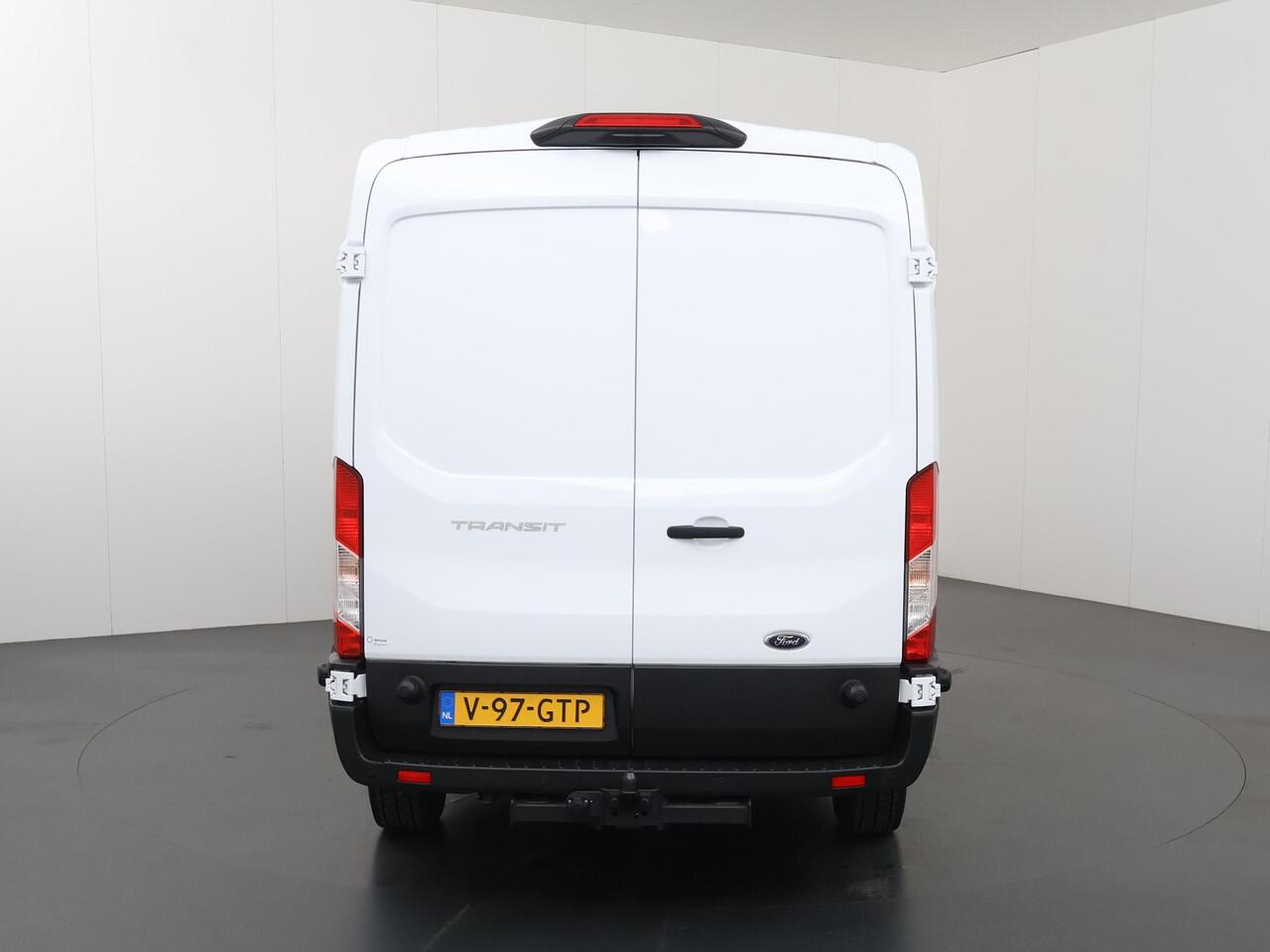 Ford TRANSIT 350 | 2.0 TDCI | L3 H2 | Trend | TREKHAAK 2500 KG AHW | CLIMATE CONTROL | NAVIGATIE | PARKEERSENSOREN V+A | CRUISE CONTROL | BIJRIJDERSBANK | LAADRUIMTE PAKKET | APPLE CARPLAY / ANDROID AUTO | STOEVERWARMING