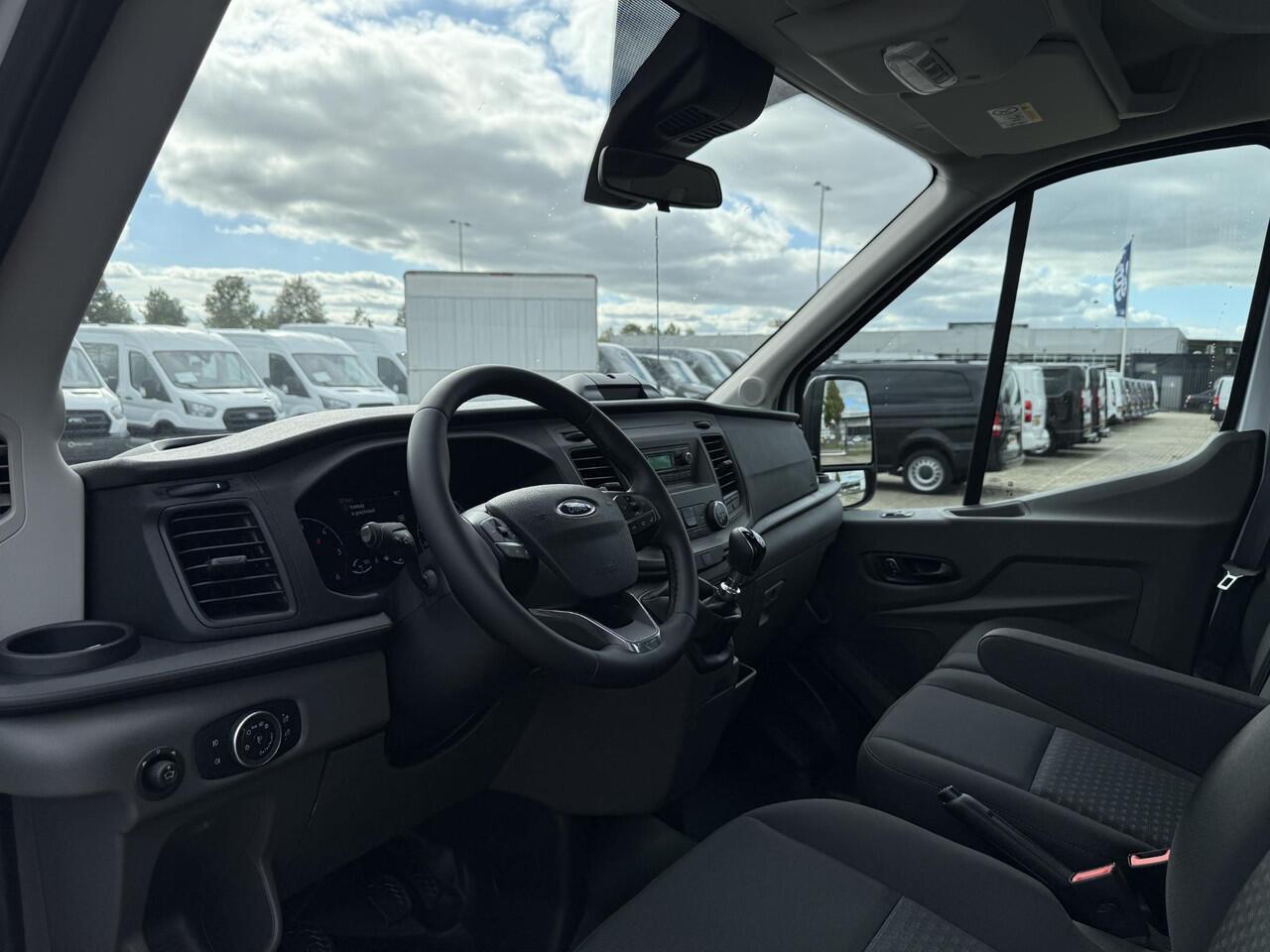 Ford TRANSIT 350 2.0 TDCI | L4 H1 | TREND | SKELETAL | BAKWAGEN KARHOF GESLOTEN BAK INCL. OVERLOOP KLEP | UIT VOORRAAD LEVERBAAR | KENTEKEN 2024 | 170 PK | AIRCO | CRUISE CONTROL | DAB+ | LANE-ASSIT | 3-ZITS