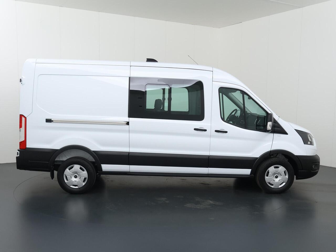Ford TRANSIT 350 | 2.0 TDCI | L3 H2 | DUBBEL CABINE | TREND | TREKHAAK 2800 KG AHW | CLIMATE CONTROL | PARKEERSENSOREN V+A | CRUISE CONTROL | BIJRIJDERSBANK | LAADRUIMTE PAKKET | APPLE CARPLAY / ANDROID AUTO | STOEVERWARMING | CAMERA