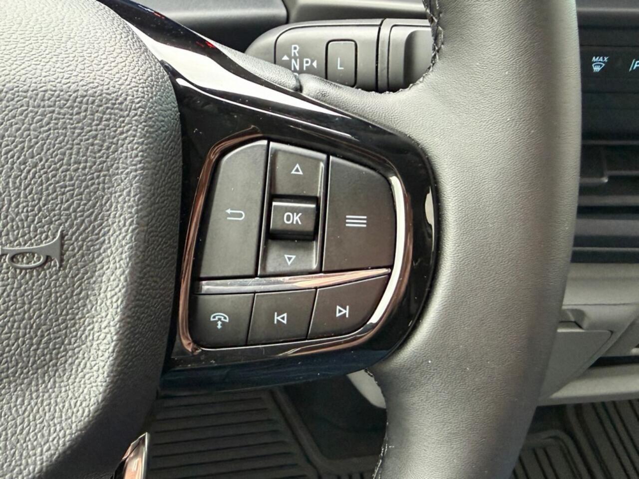 Ford TRANSIT Custom 9 pers. Plug-in Hybride 340 L2H1 233pk Trend