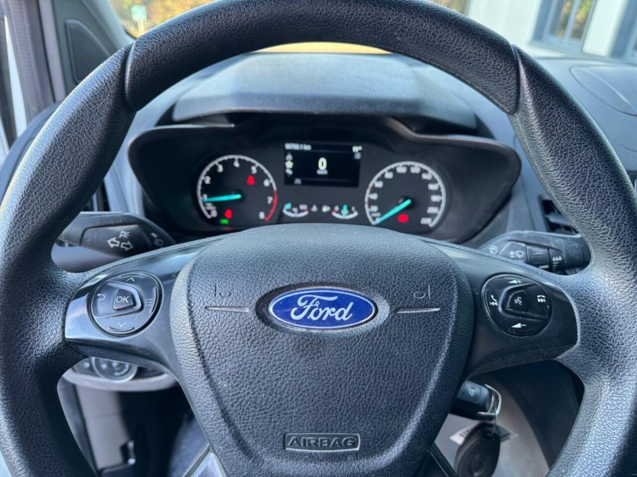 Ford TRANSIT CONNECT 1.0 Ecoboost L1 101PK Trend Airco 3-persoons, 2x Pdc Elec.pakket