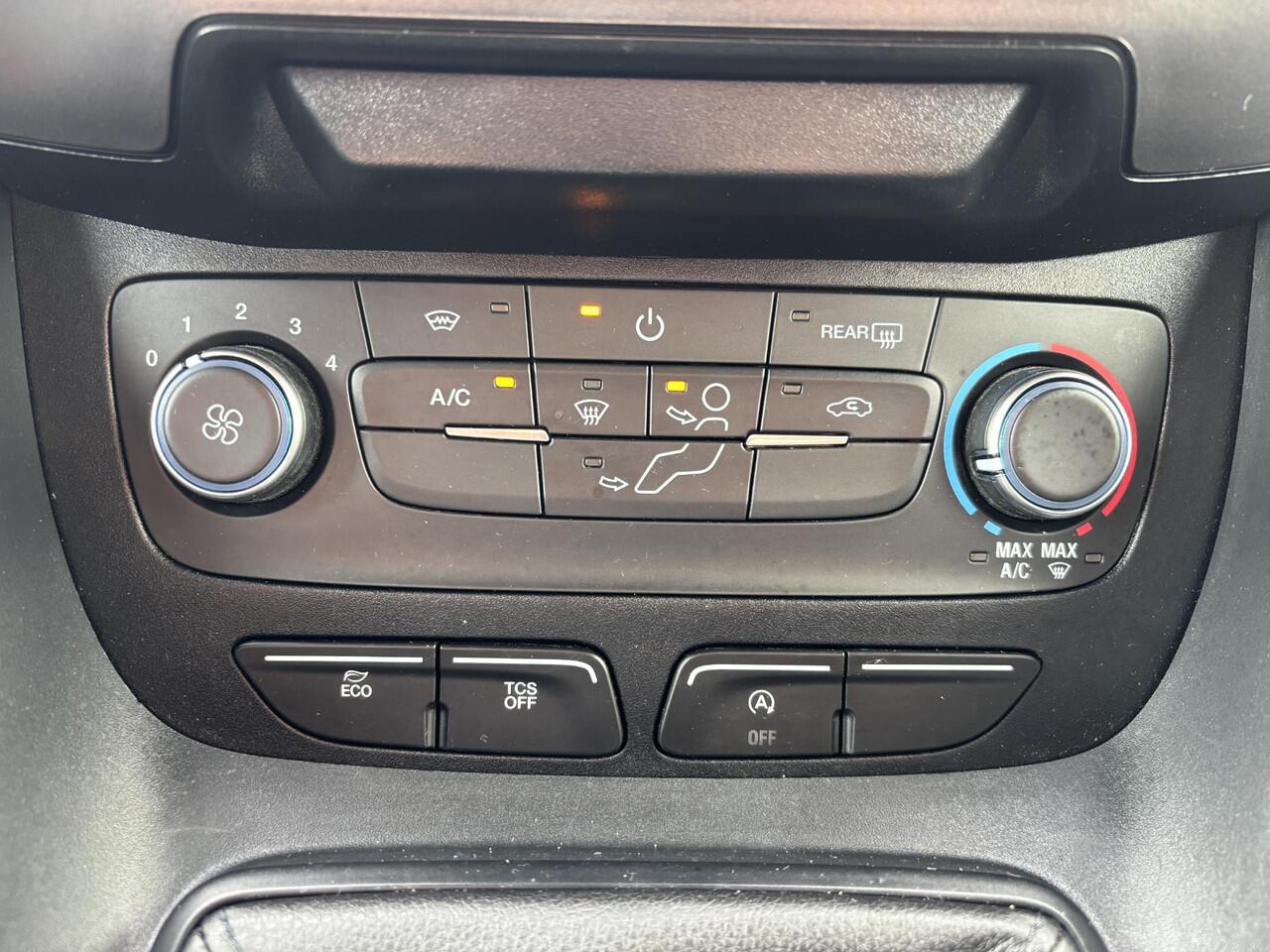 Ford TRANSIT CONNECT 1.5 EcoBlue L1 Trend*A/C*HAAK*TEL*CAM*3PERS*