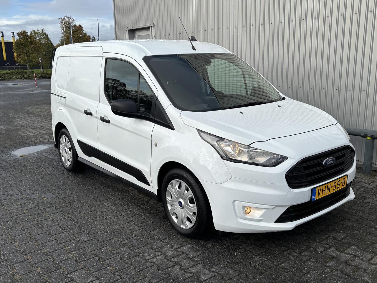 Ford TRANSIT CONNECT 1.5 EcoBlue L1 Trend*A/C*HAAK*TEL*CAM*3PERS*
