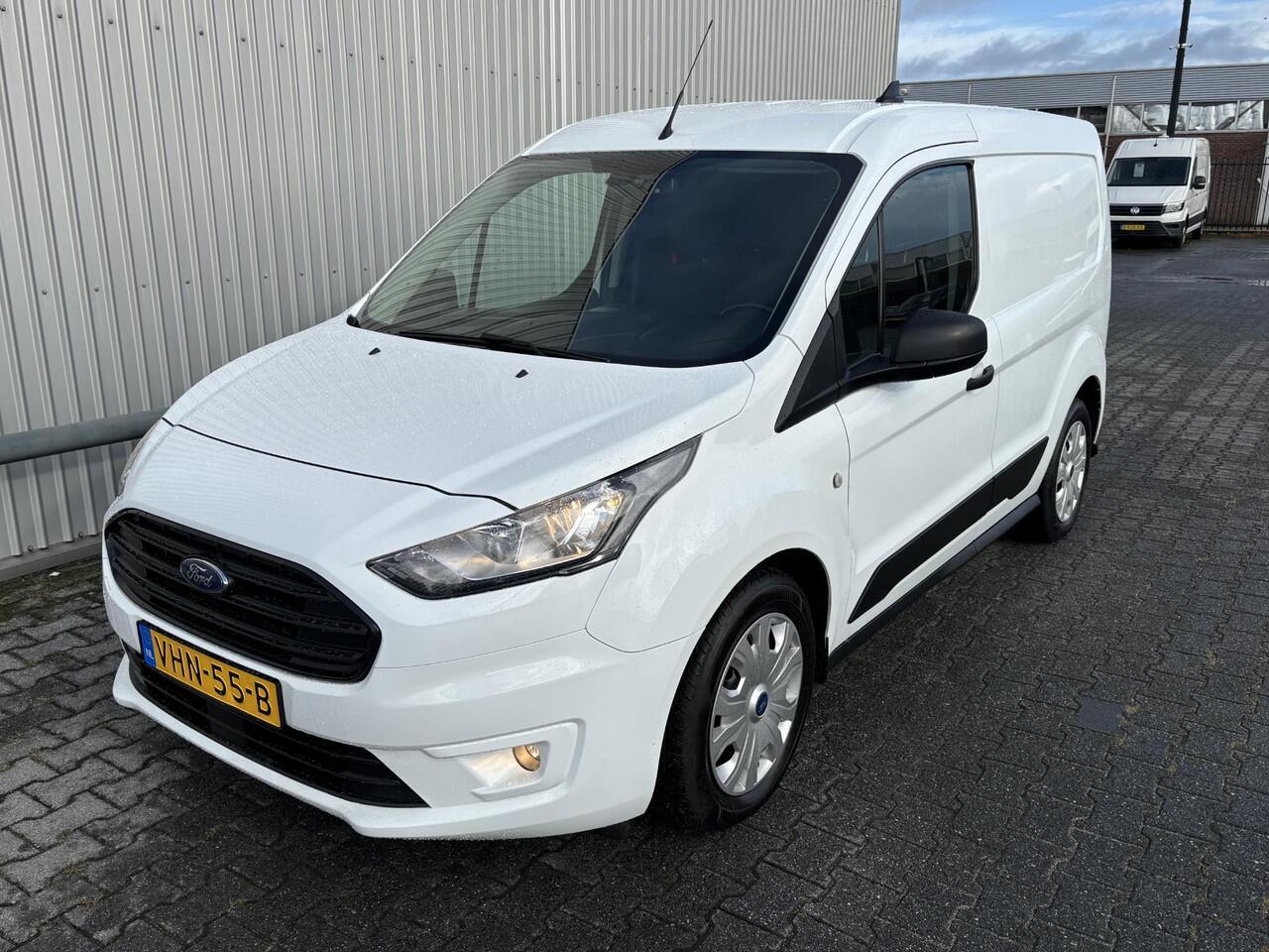 Ford TRANSIT CONNECT 1.5 EcoBlue L1 Trend*A/C*HAAK*TEL*CAM*3PERS*