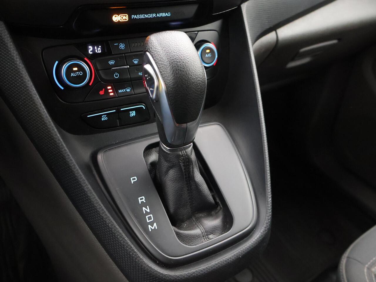 Ford TRANSIT CONNECT 1.5 ECOBLUE 120 PK AUT. L2H1 + CAMERA | TREKHAAK | APPLE CARPLAY | STOELVERWARMING