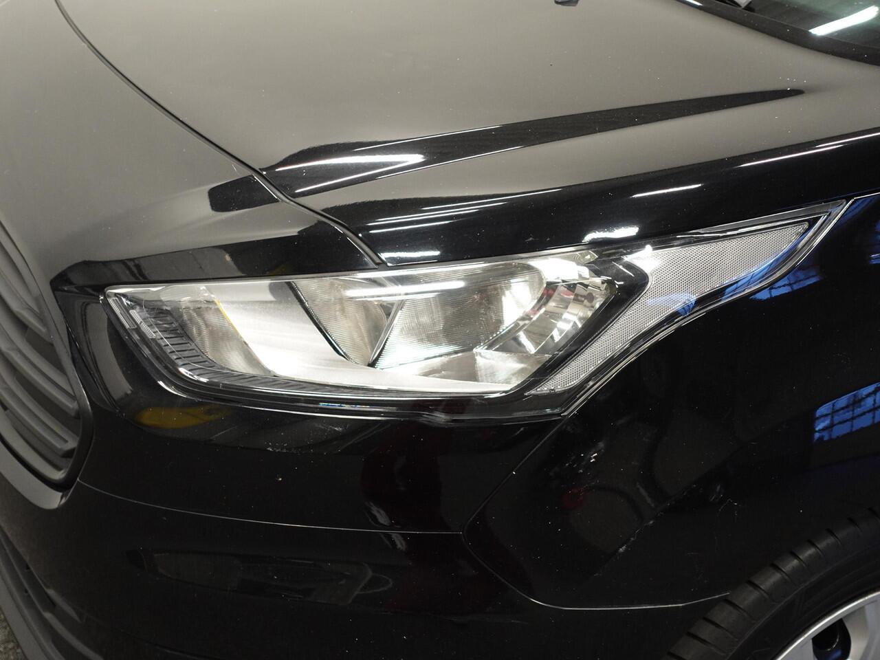 Ford TRANSIT CONNECT 1.5 EcoBlue L1 Trend Airco Navi Carplay PDC A+Camera Trekhaak Imperial Cruise Control