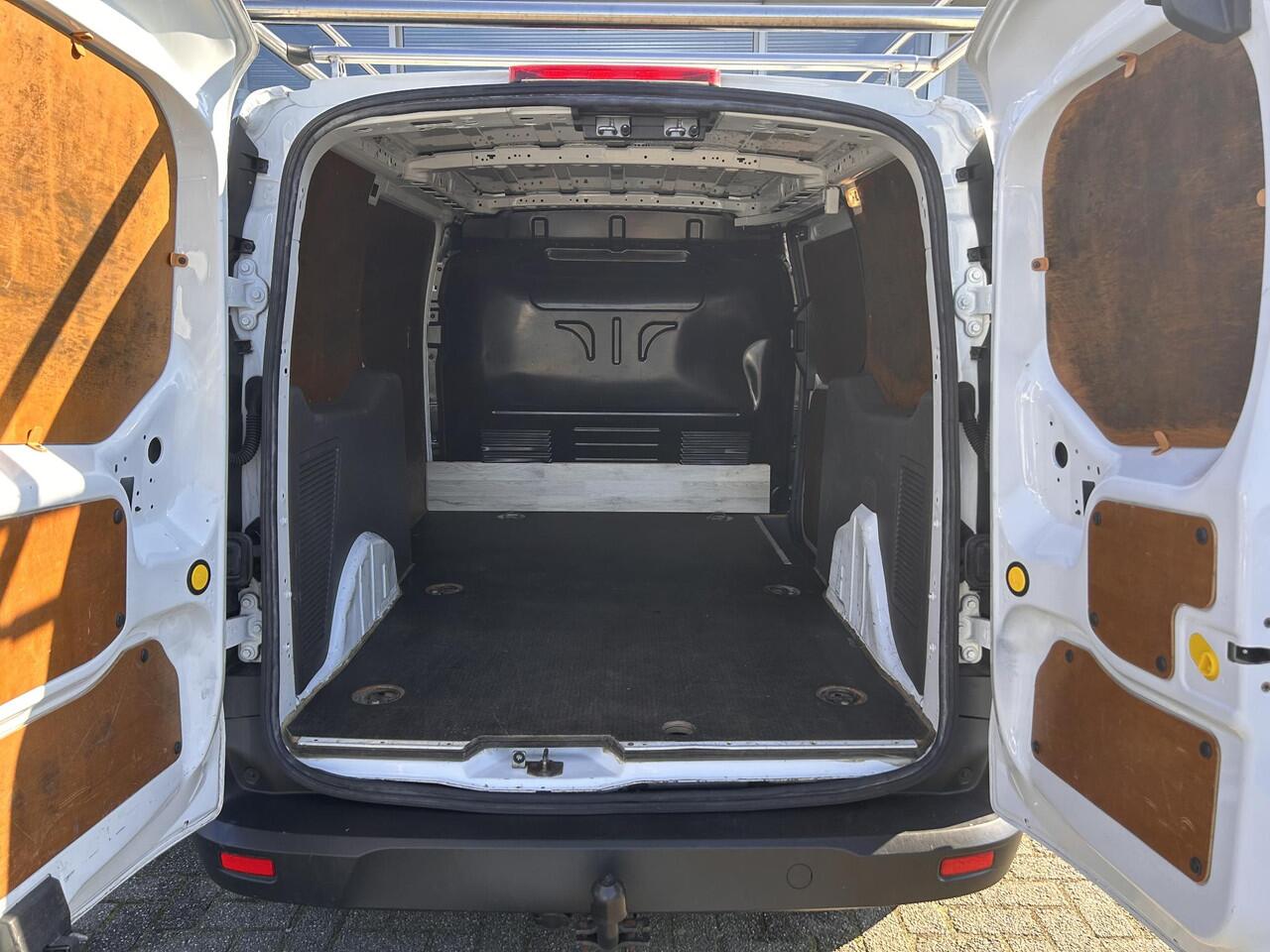 Ford TRANSIT CONNECT 1.5 L2 AIRCO/TREKHAAK/68998 KM/TOP OCCASION