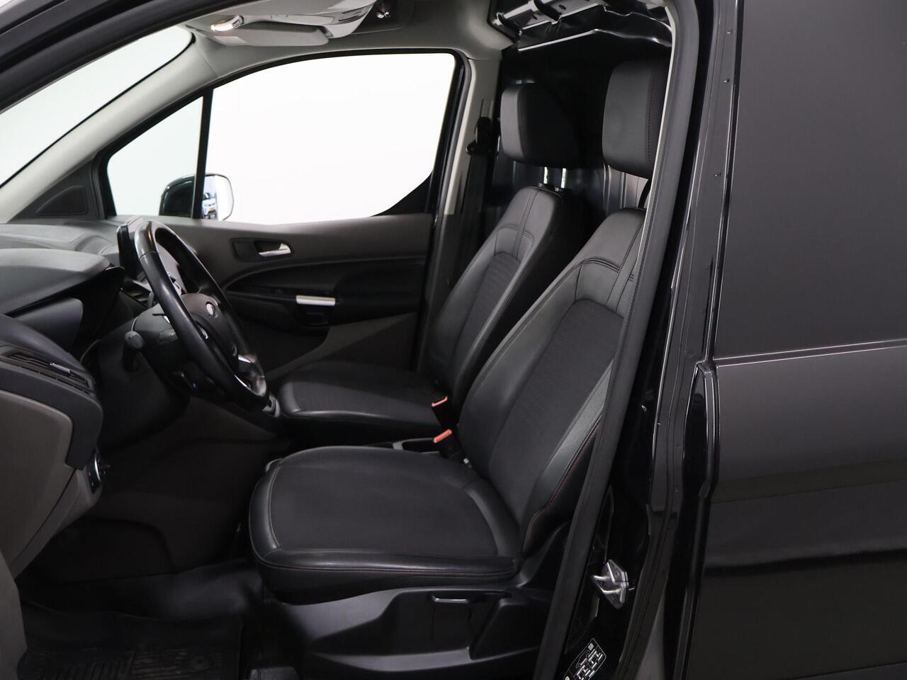 Ford TRANSIT CONNECT 1.5 ECOBLUE AUTOMAAT | L2 | SPORT | CAMERA | STOELVERWARMING | NAVIGATIE | CLIMATE CONTROL | BI-XENON LAMPEN | TREKHAAK | BETIMMERDE LAADRUIMTE | LICHTMETALEN WIELEN