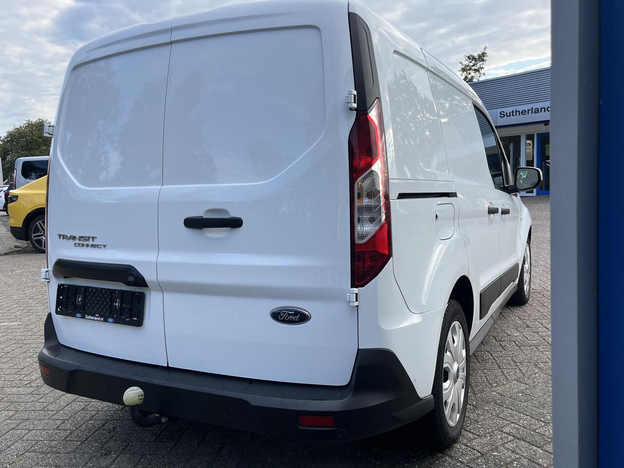 Ford TRANSIT CONNECT 1.5 EcoBlue L1 Trend | SCI | 100pk | Scherm | Adaptive Cruise Control | Xenon | Camera | Trekhaak | Stoel met bankje