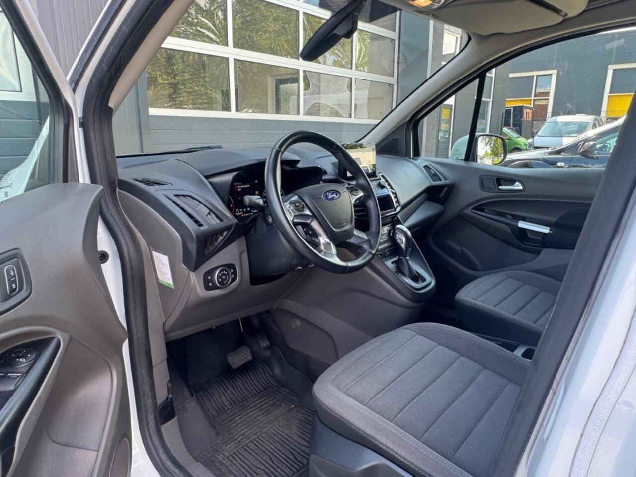 Ford TRANSIT CONNECT 1.5 EcoBlue 120PK Automaat L2 Limited Lang / Navi / Cruise / Trekhaak/ Camera