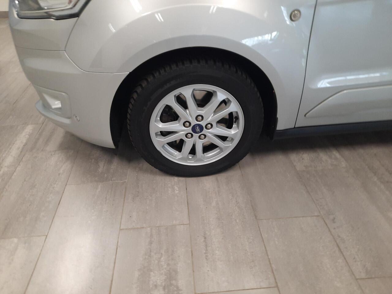 Ford TRANSIT CONNECT 1.5 EcoBlue L2 Limited automaat met heel veel opties.