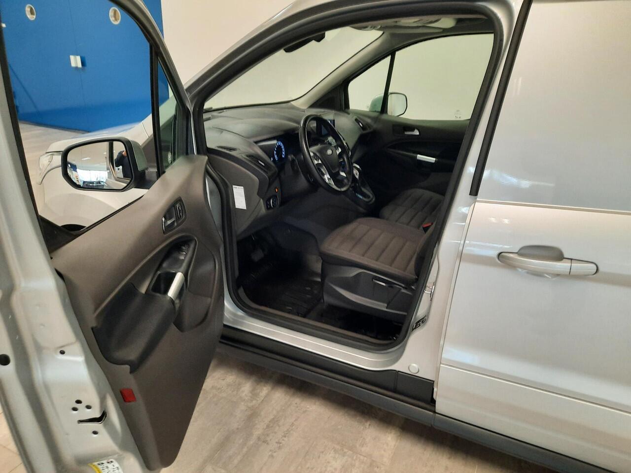 Ford TRANSIT CONNECT 1.5 EcoBlue L2 Limited automaat met heel veel opties.