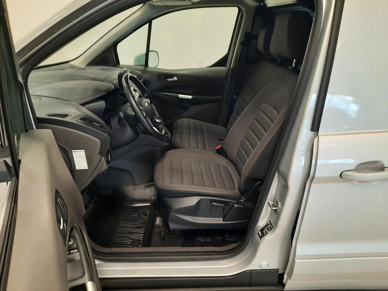 Ford TRANSIT CONNECT 1.5 EcoBlue L2 Limited automaat met heel veel opties.