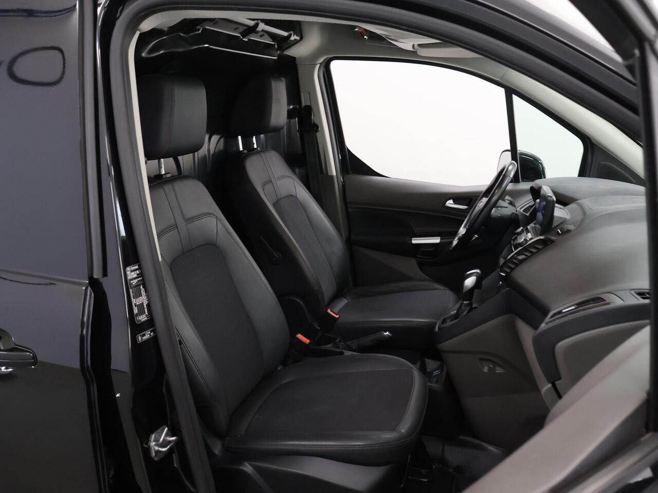 Ford TRANSIT CONNECT 1.5 ECOBLUE AUTOMAAT | L2 | SPORT | CAMERA | STOELVERWARMING | NAVIGATIE | CLIMATE CONTROL | BI-XENON LAMPEN | TREKHAAK | BETIMMERDE LAADRUIMTE | LICHTMETALEN WIELEN