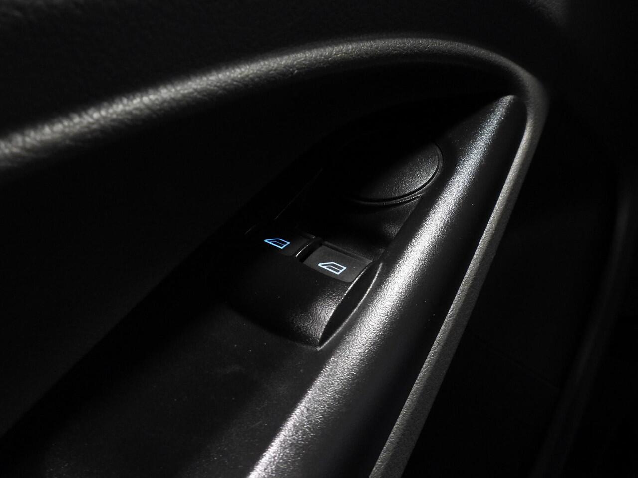 Ford TRANSIT CONNECT 1.0 Ecoboost L1 Ambiente 3-Zits CAMERA/SCHUIFDEUR/PDC!