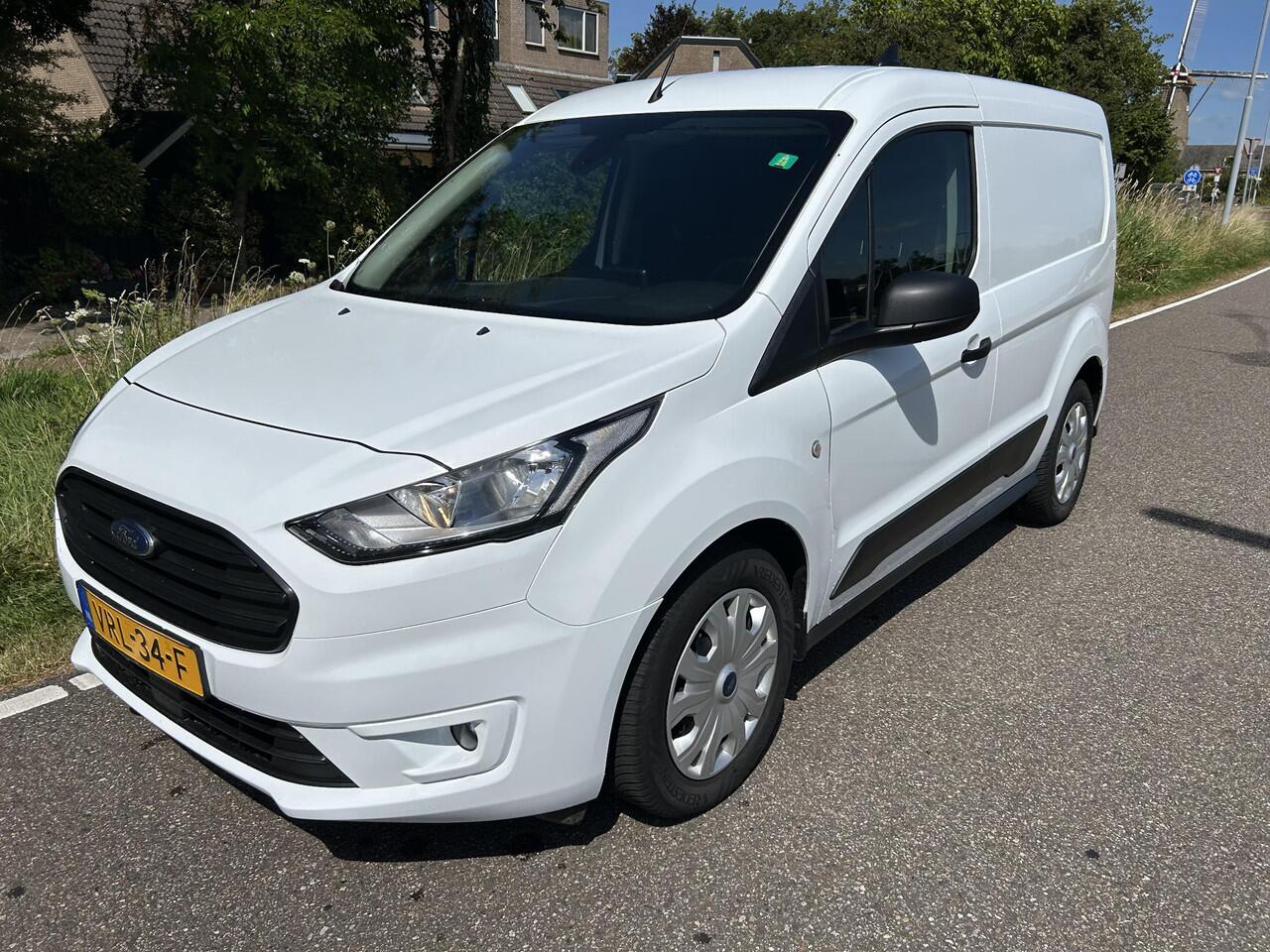 Ford TRANSIT CONNECT 1.5 EcoBlue L1 Trend / AIRCO / Cruise / 6-versn