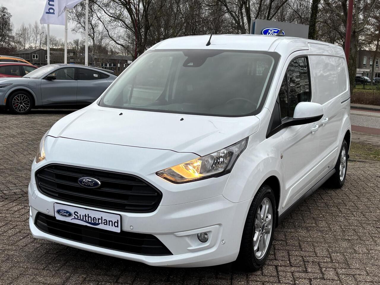 Ford TRANSIT CONNECT 1.5 EcoBlue L2 Limited | SCI | 100pk | Trekhaak | Dubbele Zijschuifdeur! | Stoelverwarming | Houten Laadvloer | 16" LMV | All Season banden
