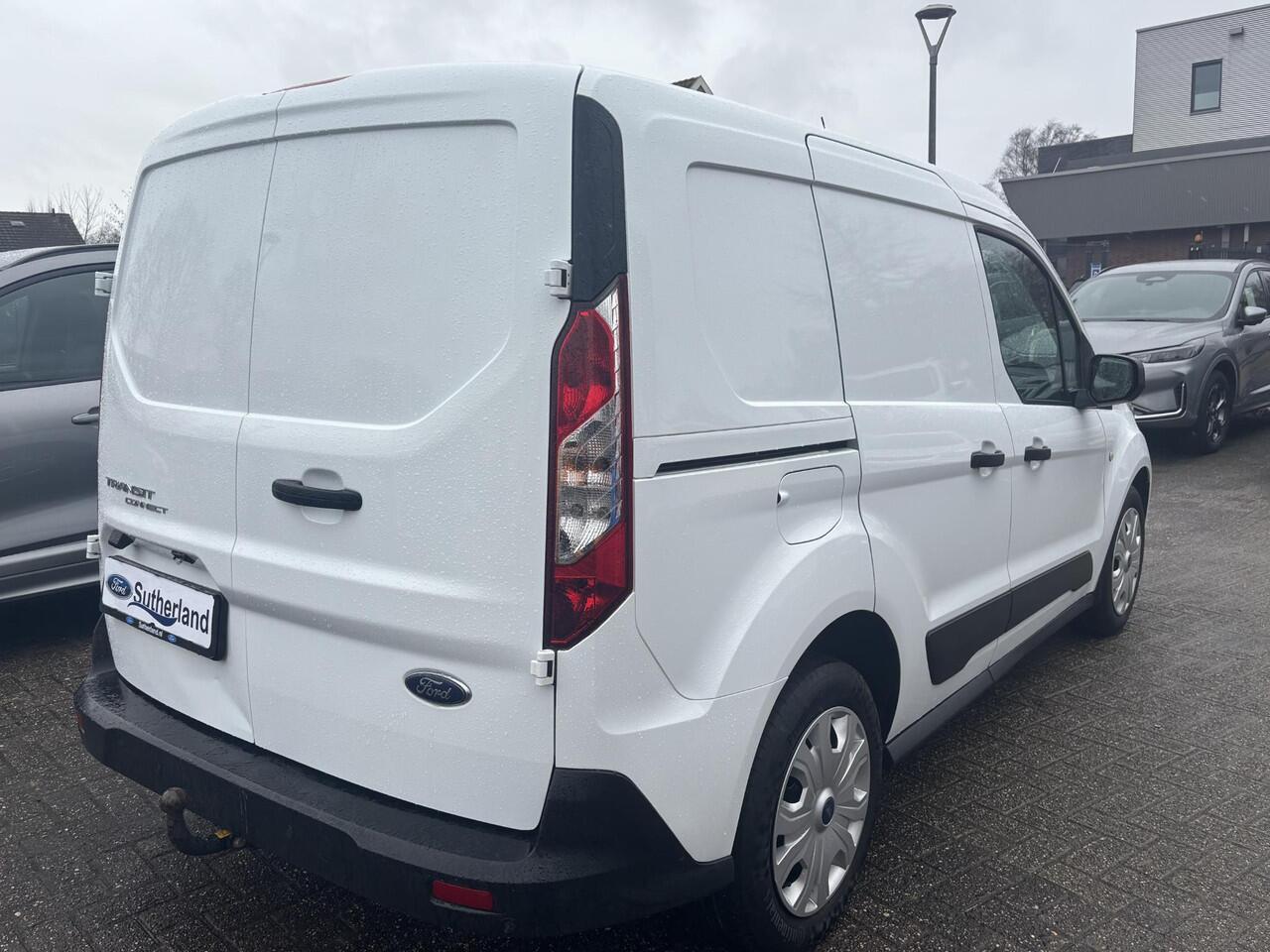 Ford TRANSIT CONNECT 1.0 Ecoboost L1 Trend | SCI | 100pk | Trekhaak | Cruise control | Parkeersensoren | 3 zits | Bluetooth