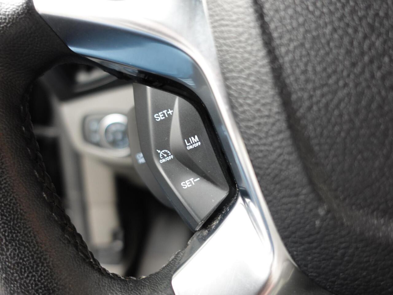 Ford TRANSIT CONNECT 1.5 EcoBlue L2 Trend Aut. Navi Airco PDC A Cruise Control 3Zits Camera DAB+