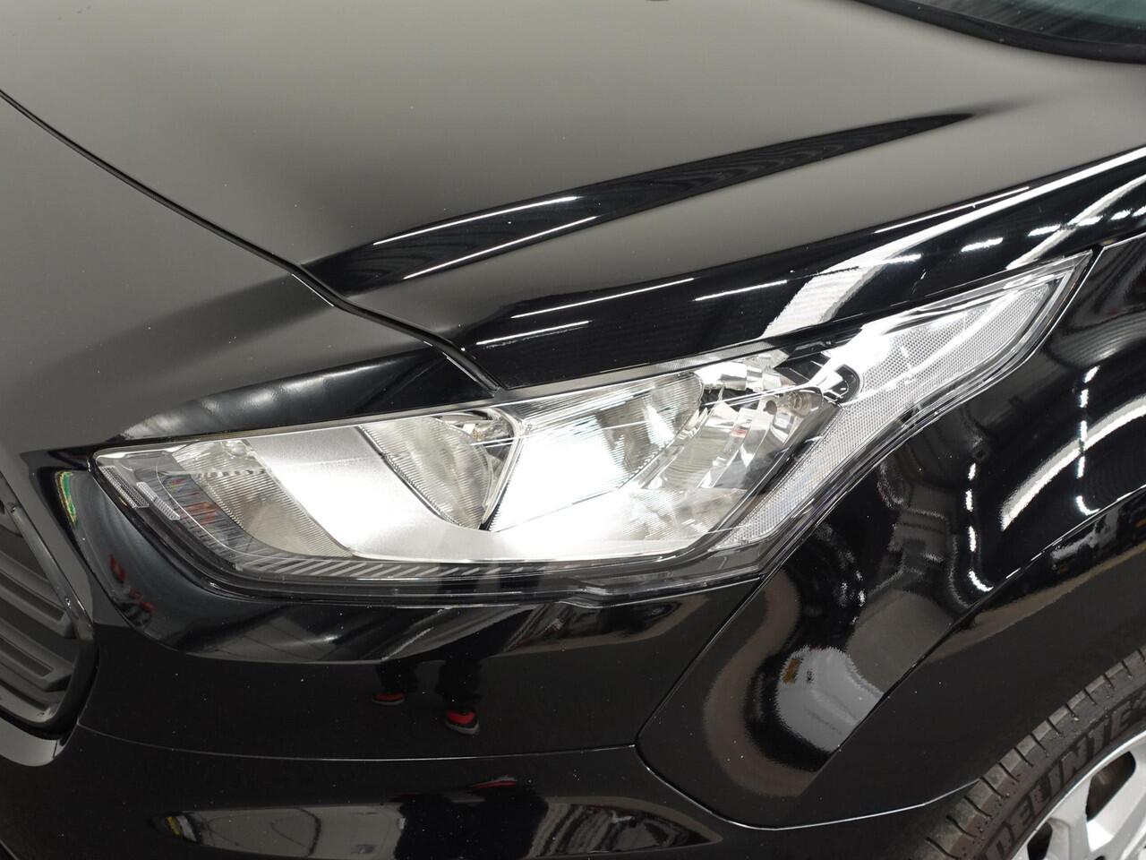 Ford TRANSIT CONNECT 1.5 EcoBlue L2 Trend Navi Airco Camera Bluetooth Carplay 3Zits Trekaak Parkeersensoren