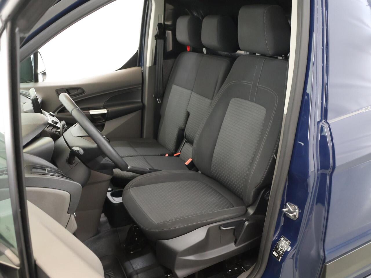 Ford TRANSIT CONNECT 1.5 ECOBLUE | L2 | TREND | 3-ZITS | CAMERA | TREKHAAK | CARPLAY / ANDROID AUTO | AIRCO | VOORRUITVERWARMING | MULTIFUNCTIONEEL STUURWIEL | LICHT METALEN WIELEN