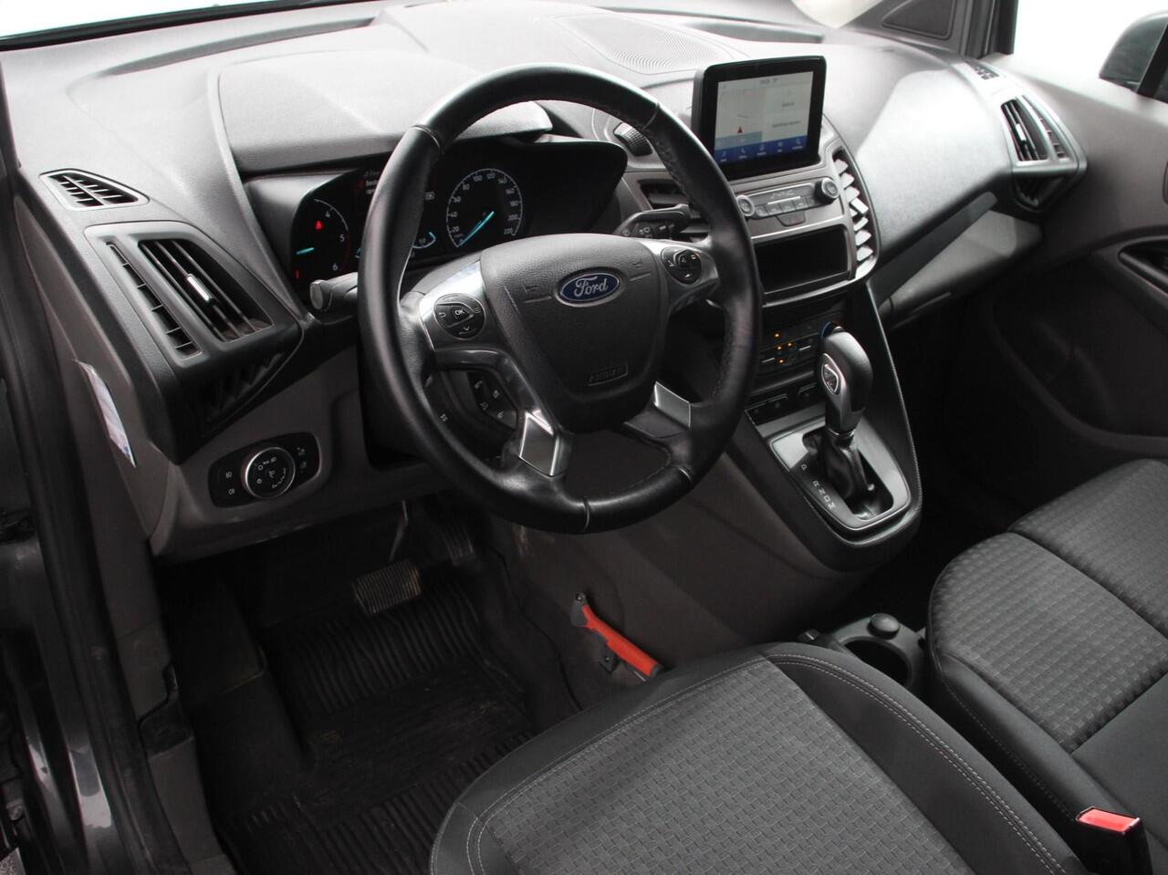 Ford TRANSIT CONNECT 100pk Automaat L2 Trend | Navigatie | Camera | Imperiaal met ladder rol | Cruise control | Trekhaak | 3-Zits | Airco | DAB+ | Euro6