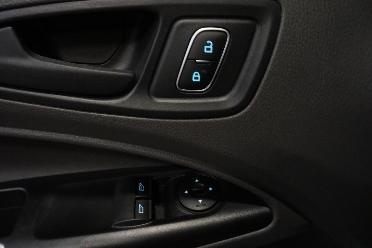 Ford TRANSIT CONNECT 1.5 EcoBlue L2 Trend Navi Airco PDC A Cruise Control 3Zits Camera DAB+