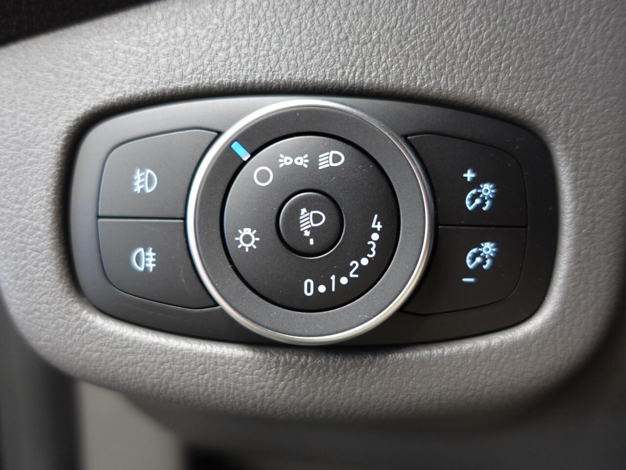 Ford TRANSIT CONNECT 1.5 EcoBlue L2 Trend Automaat Navi Airco Parkeersensoren Cruise Control Camera