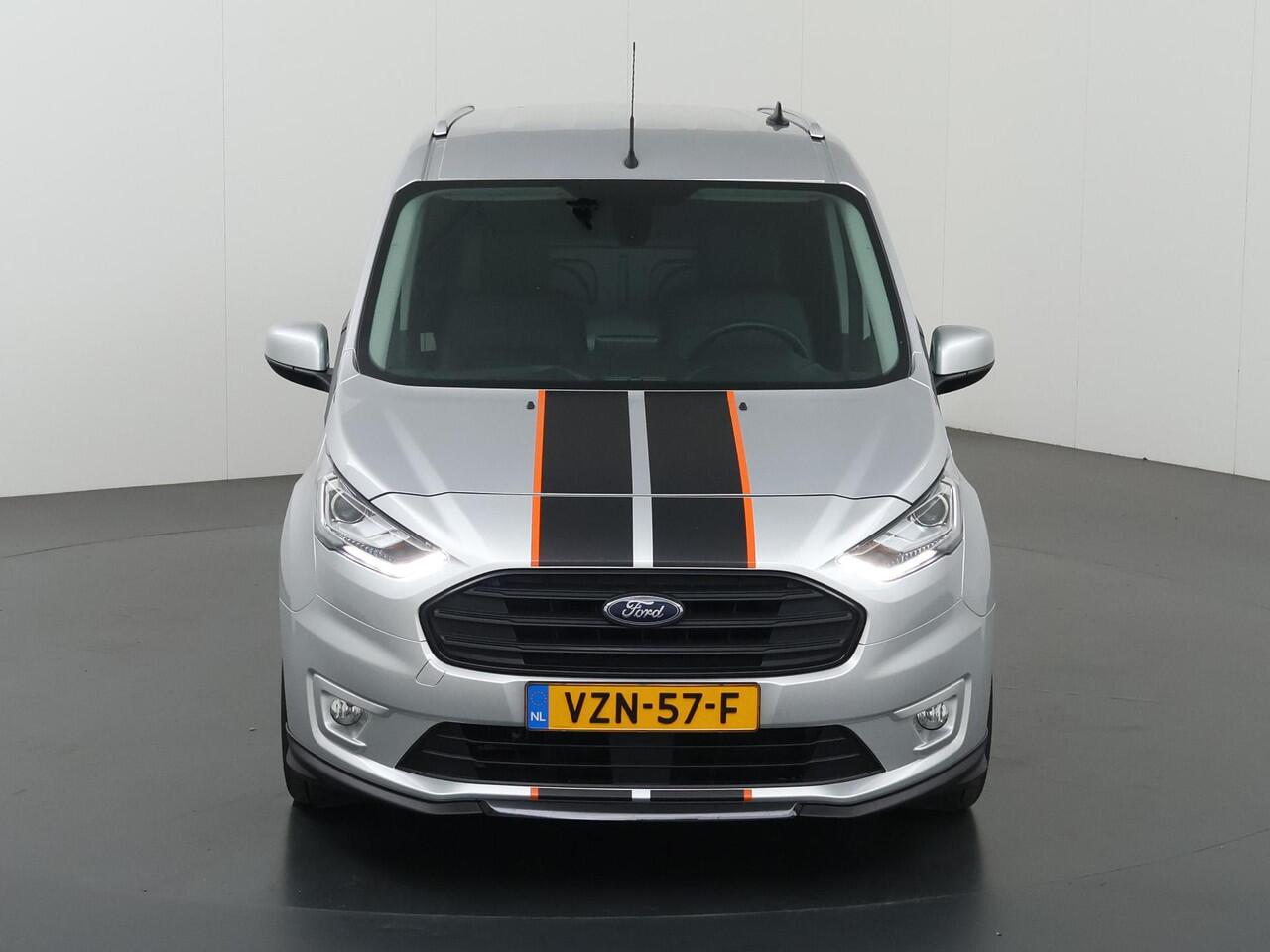 Ford TRANSIT CONNECT 1.5 ECOBLUE | AUTOMAAT | L2 | SPORT | STOELVERWARMING | ACHTERUITRIJCAMERA | CLIMATE CONTROL | NAVIGATIE | BI-XENON VERLICHTING | TREKAAK | METALLIC | PARKEERSENSOREN | CARPLAY / ANDROID AUTO | NL AUTO