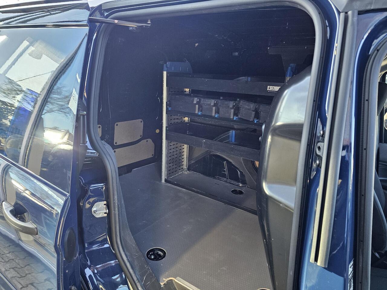 Ford TRANSIT CONNECT T220 L1 1,5 EcoBlue 74kW Trend Navigatie | PDC | Achteruitrijcamera | App-voorbereiding | Multifunctioneel stuur | Voorruitverwarming