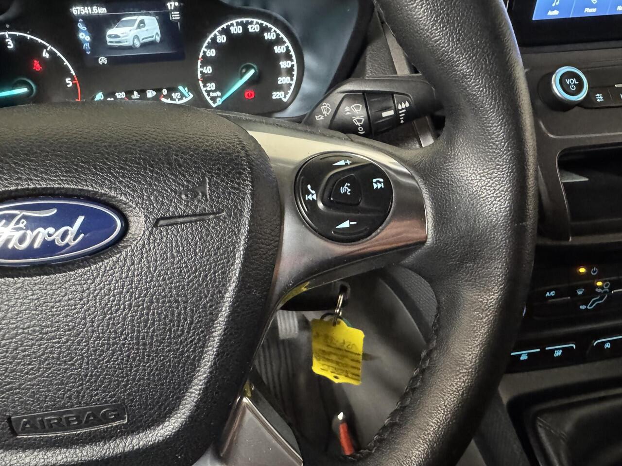 Ford TRANSIT CONNECT 1.5 EcoBlue L2 Trend Navigatie Airco Camera Parkeersensoren Carplay 3 Zits