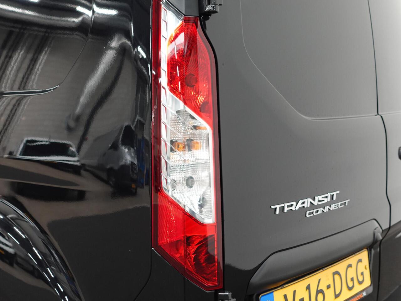 Ford TRANSIT CONNECT 100pk Automaat L2 Trend Navigatie Camera Parkeersensoren Cruise control 3 Zits