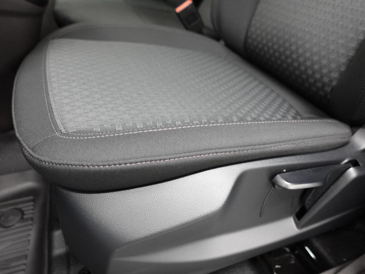 Ford TRANSIT CONNECT Automaat 100pk L1 Trend BPM VRIJ! Airco Navi Cruise 3Zits Camera DAB+