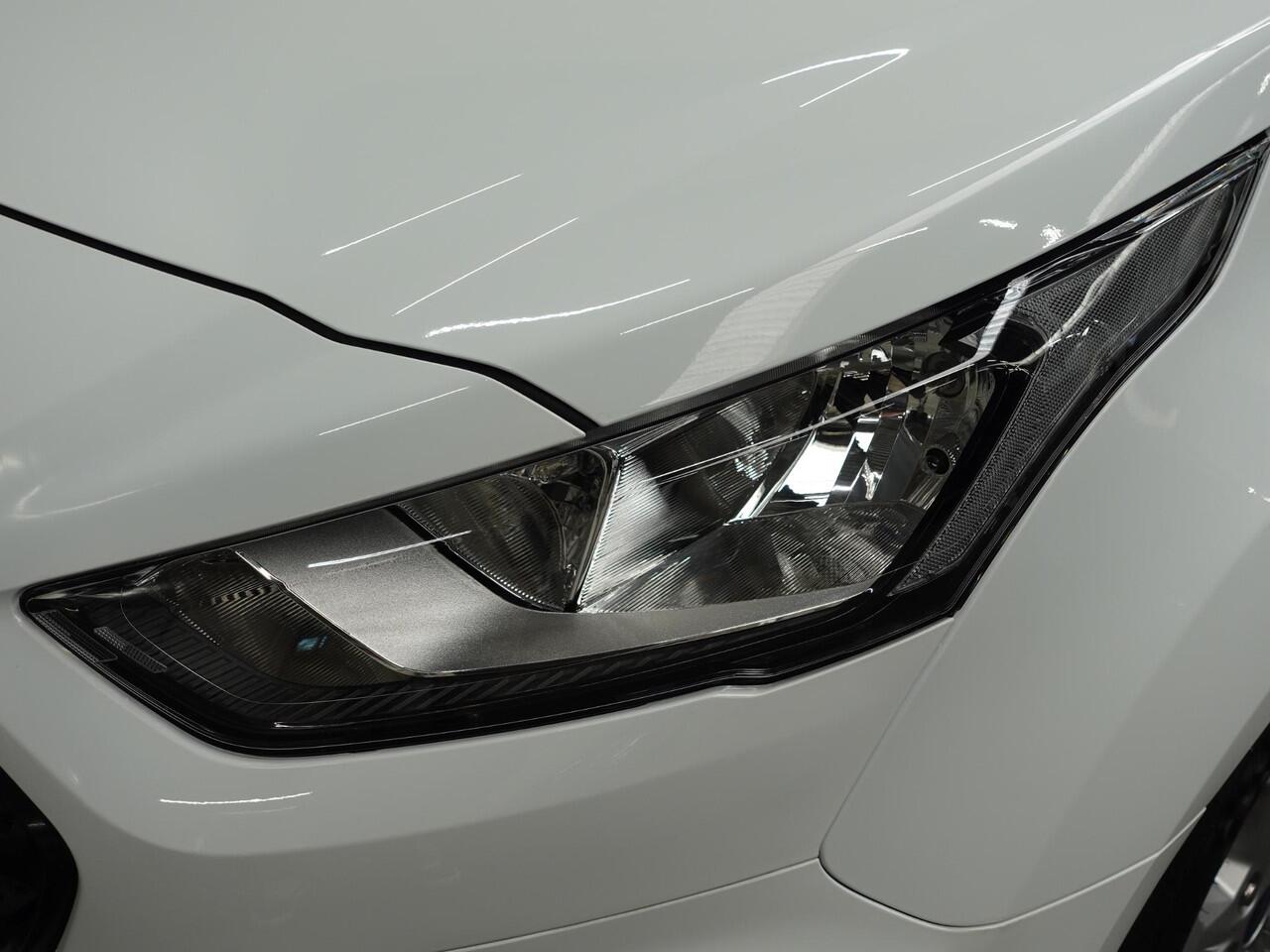 Ford TRANSIT CONNECT Automaat 100pk L1 Trend BPM VRIJ! Airco Navi Cruise 3Zits Camera DAB+