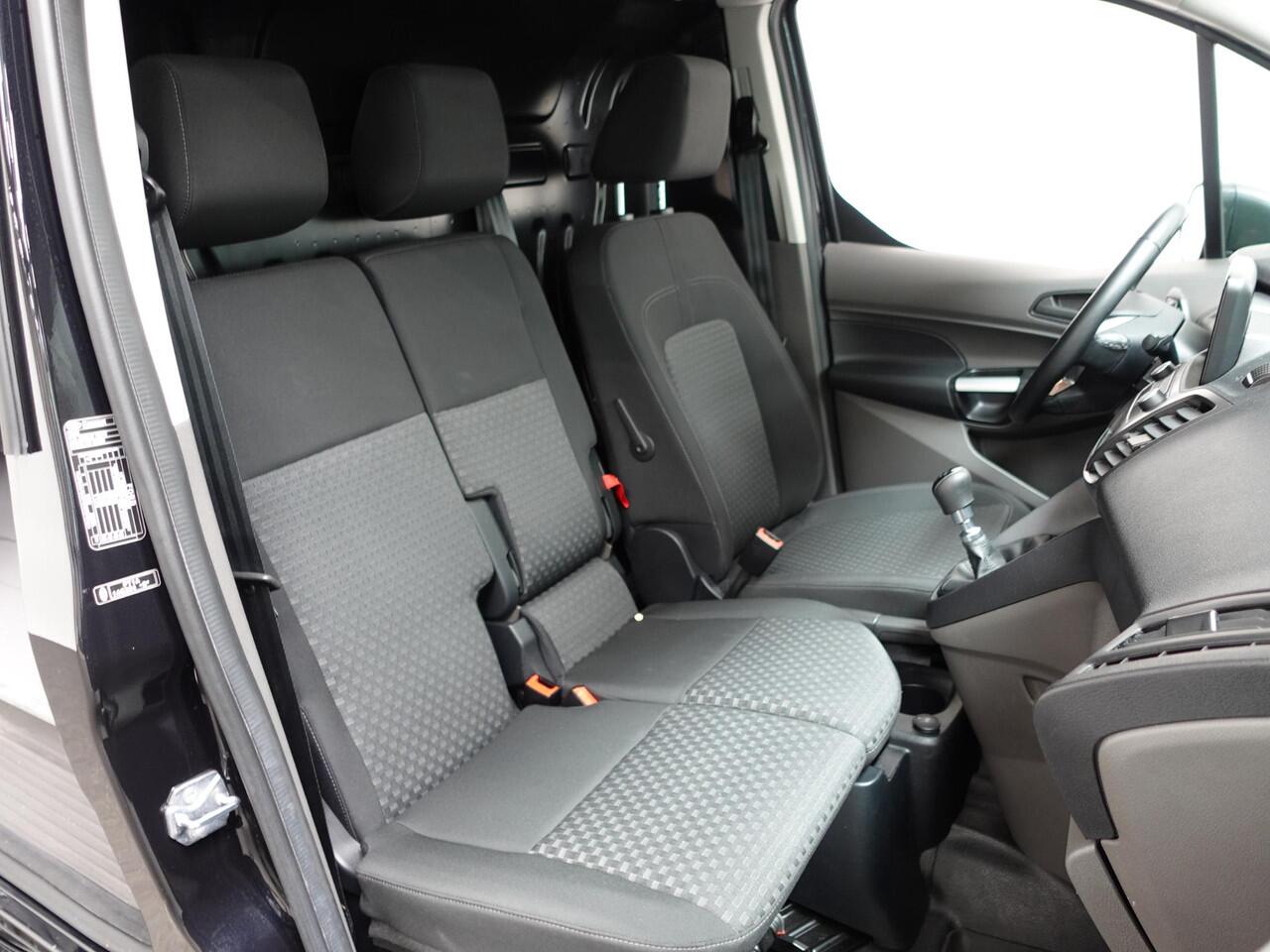 Ford TRANSIT CONNECT 1.5 EcoBlue L2 Trend Navigatie Camera Airco Parkeersensoren Cruise Control 3Zits Imperiaal