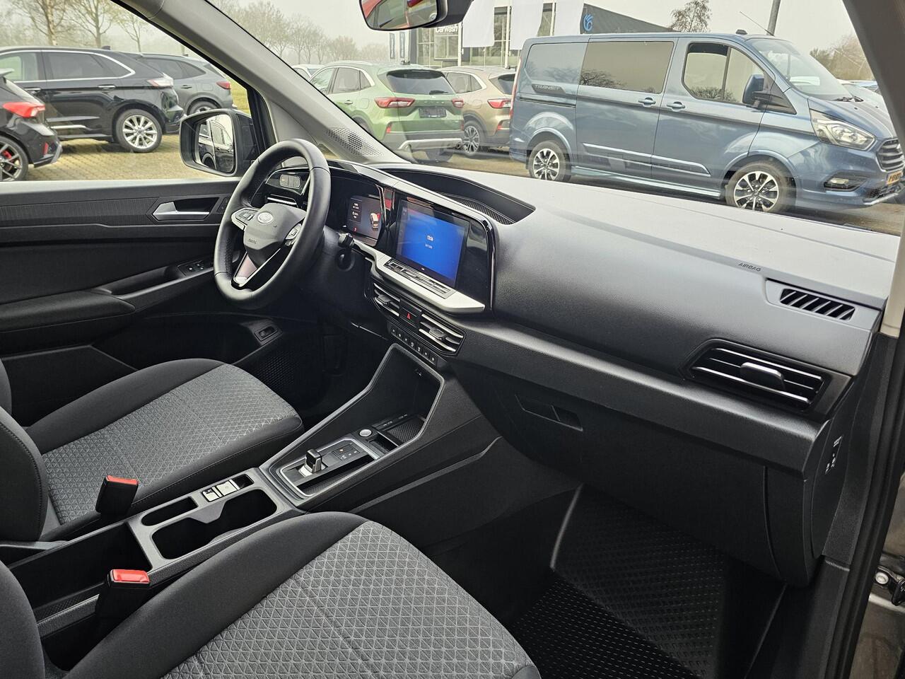 Ford TRANSIT CONNECT 1.5 EcoBoost PHEV L2 Limited | Trekhaak | Camera | Lichtmetalen Velgen | Climate Control | Navigatie |