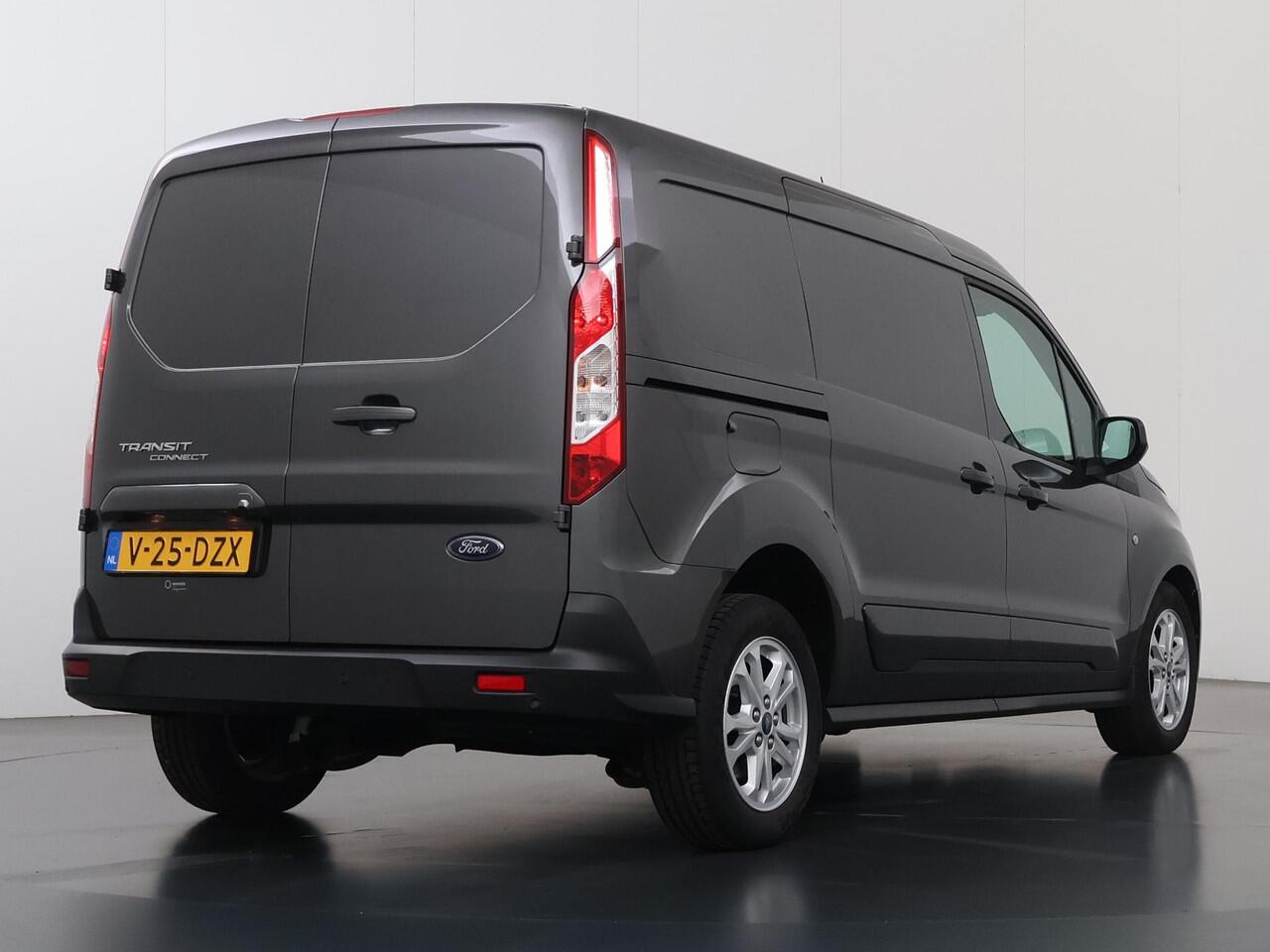 Ford TRANSIT CONNECT 1.5 ECOBLUE | L2 | LIMITED | STOELVERWARMING | BETIMMERDE LAADRUIMTE | NAVIGATIE | AUTOMATISCHE AIRCO | PARKEERSENSOREN | LICHTMETALEN WIELEN | ACHTERUITRIJCAMERA | STOEL - STOEL