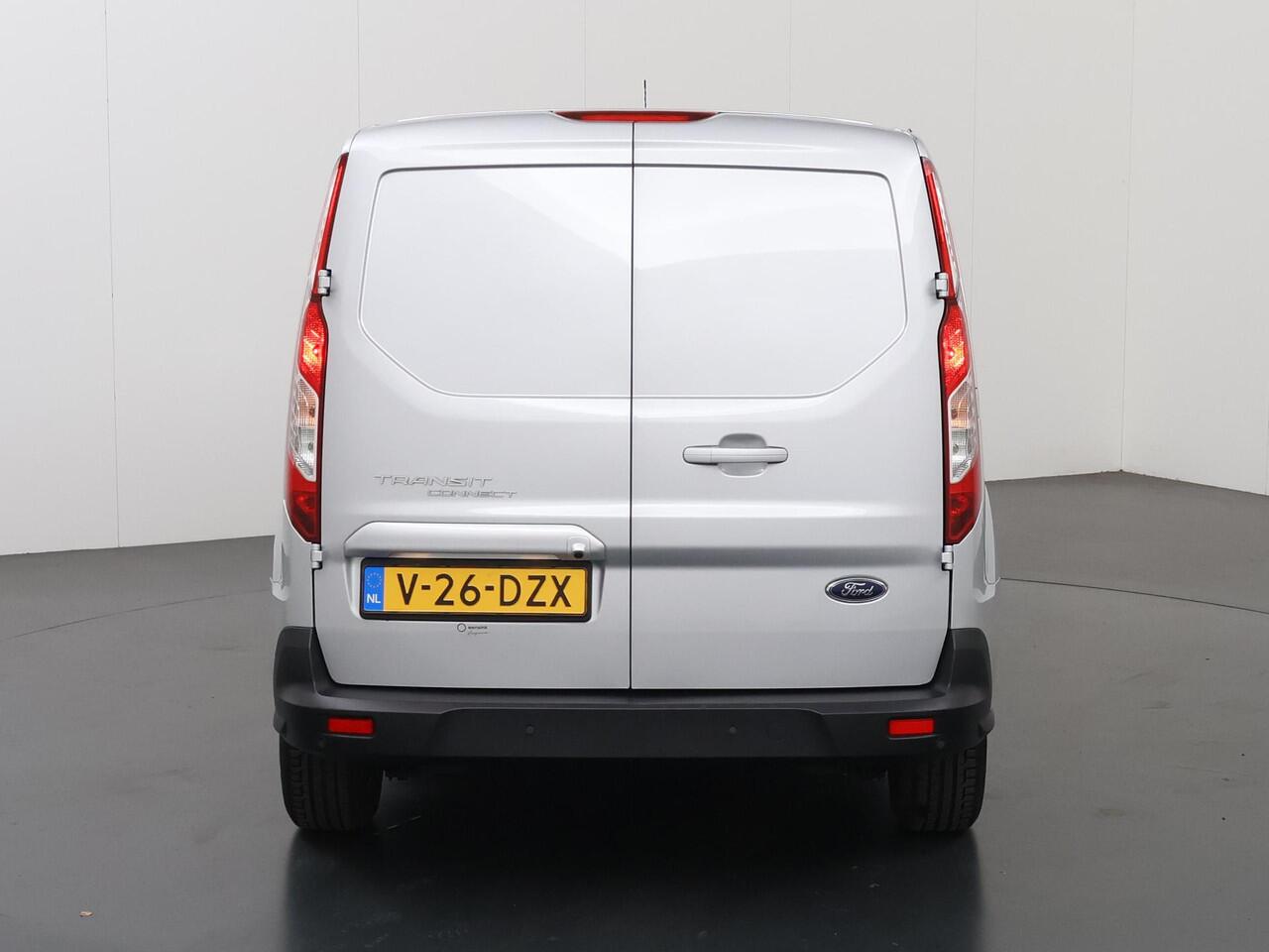 Ford TRANSIT CONNECT 1.5 ECOBLUE | L2 | LIMITED | STOELVERWARMING | BETIMMERDE LAADRUIMTE | NAVIGATIE | AUTOMATISCHE AIRCO | PARKEERSENSOREN | LICHTMETALEN WIELEN | ACHTERUITRIJCAMERA | STOEL - STOEL