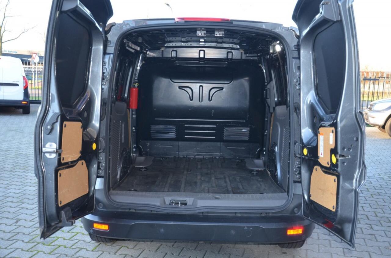 Ford TRANSIT CONNECT 1.0 EB L1 TREND Benzine Gratis set LM velgen/banden.