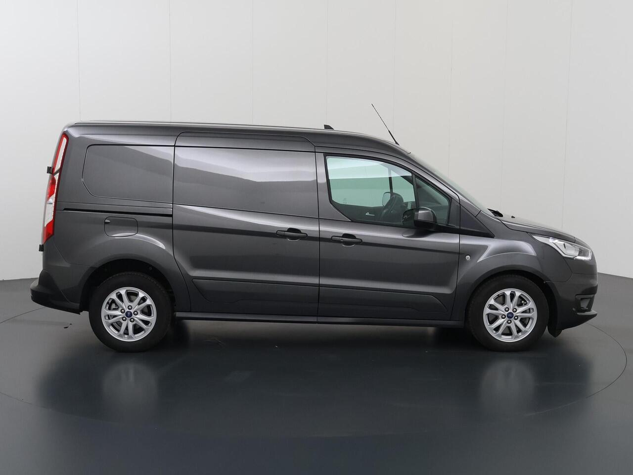 Ford TRANSIT CONNECT 1.5 ECOBLUE | L2 | LIMITED | STOELVERWARMING | BETIMMERDE LAADRUIMTE | NAVIGATIE | AUTOMATISCHE AIRCO | PARKEERSENSOREN | LICHTMETALEN WIELEN | ACHTERUITRIJCAMERA | STOEL - STOEL