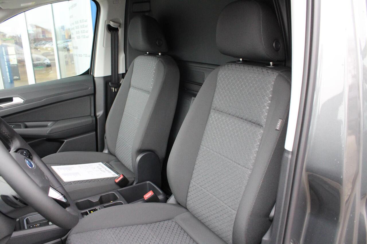 Ford TRANSIT CONNECT 1.5 EcoBoost PHEV L2 Limited 150pk | Ford Voorraad | Laadvloerbescherming hout | Driver Assistance Pack Trailer